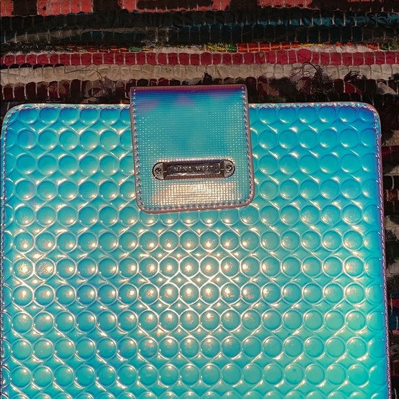 NINE WEST | mini tablet case 🤤🦄 - Picture 2 of 4